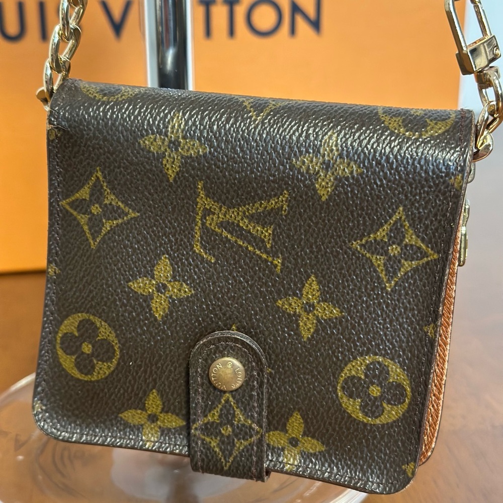 Louis Vuitton Monogram Compact Zipper Zipped Wallet | LV wallet | Authentic - Picture 2 of 16